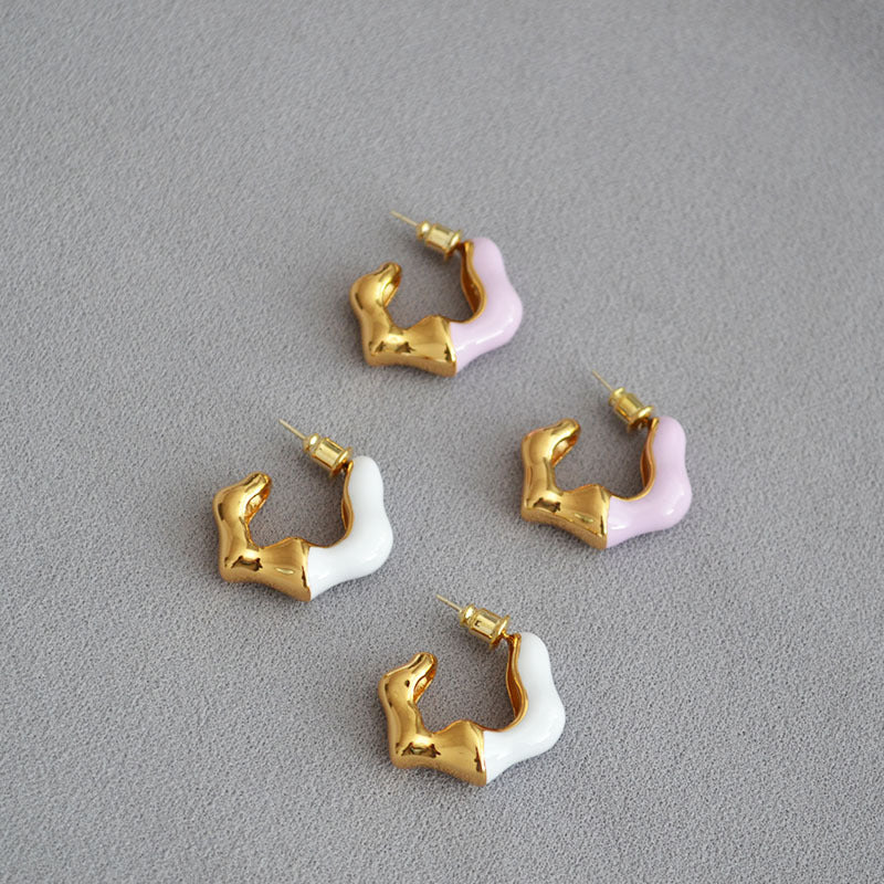 Elegant Gold Earring for Every Occasion