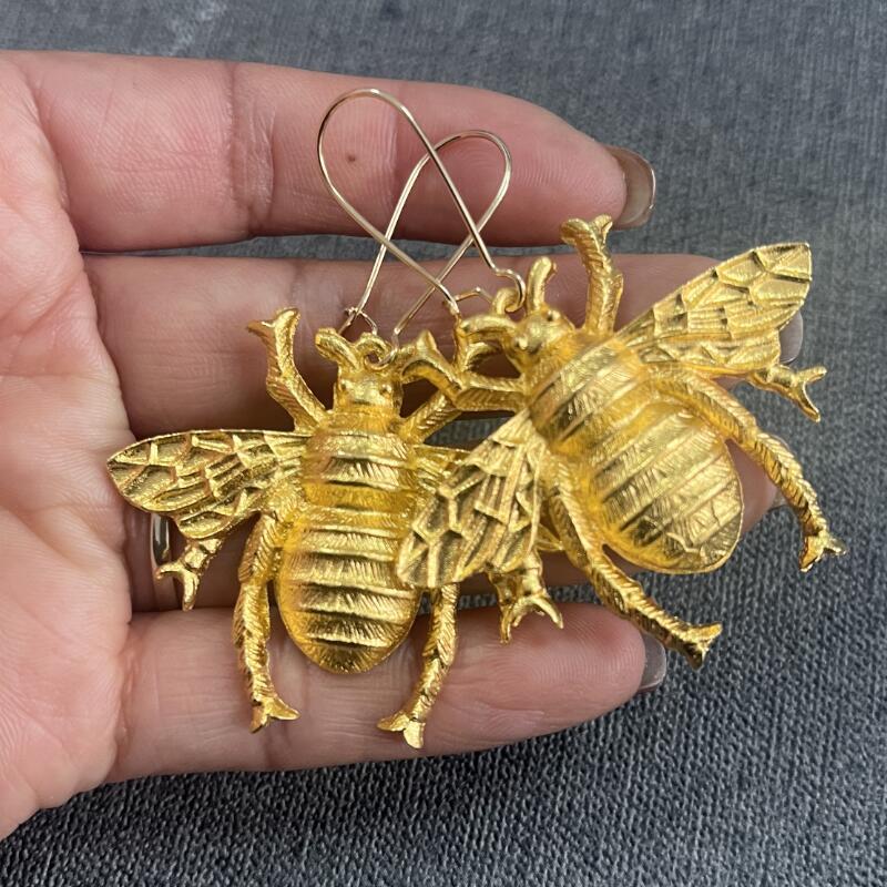 Stunning Earring for Daily Wear