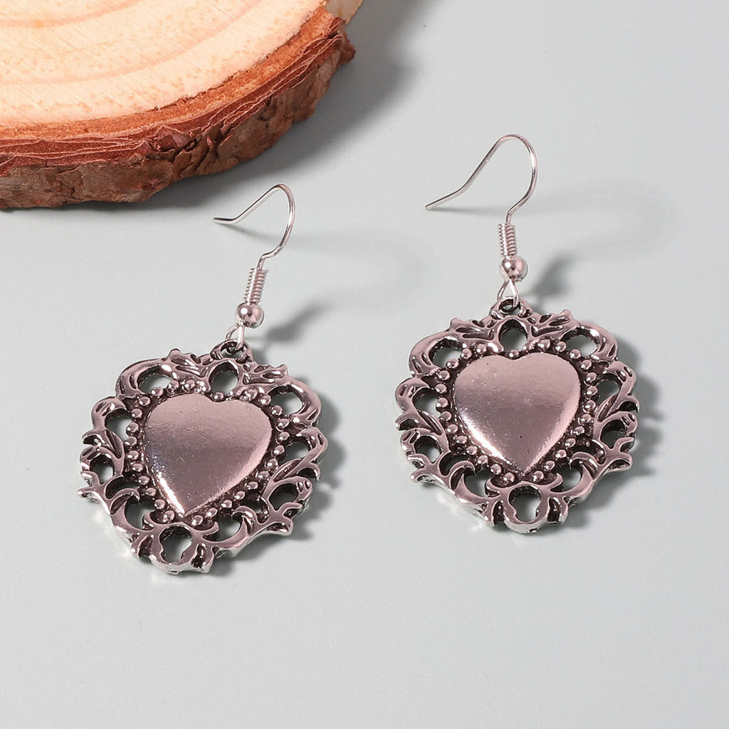 Classic Necklace with Timeless Appeal