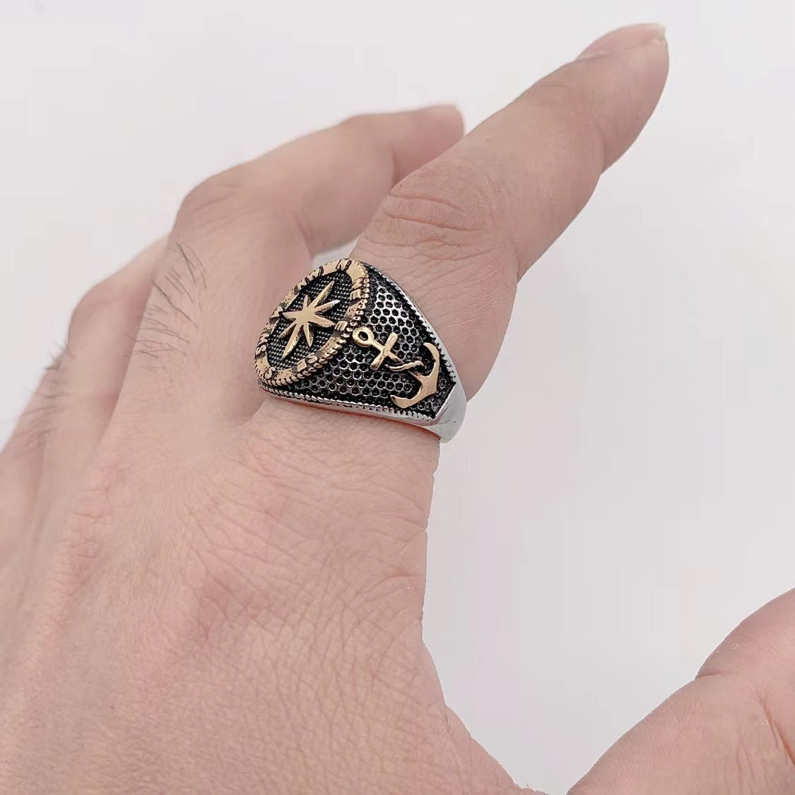 Stunning Gold Ring for Daily Wear