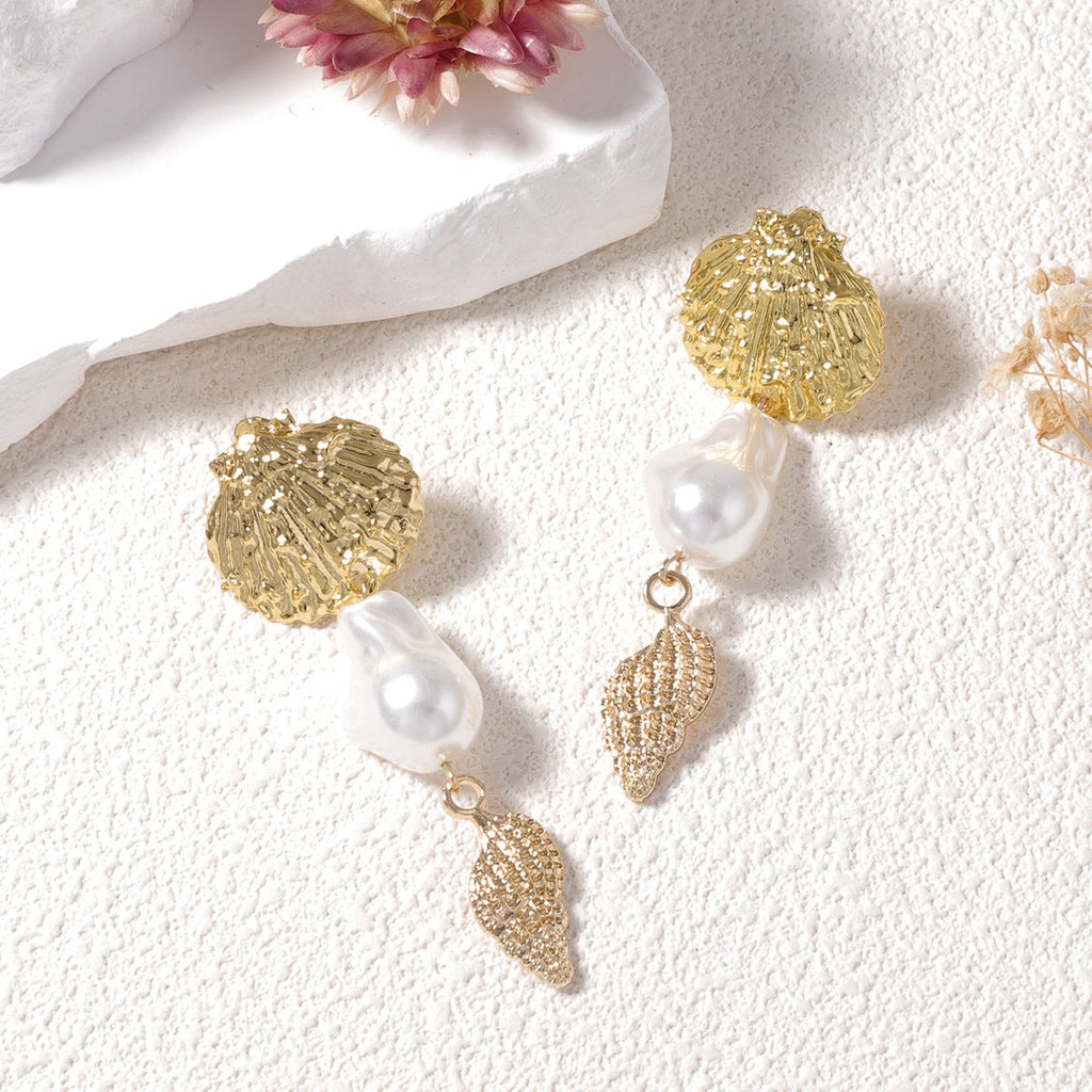 Delicate Artisan Pearl Earring