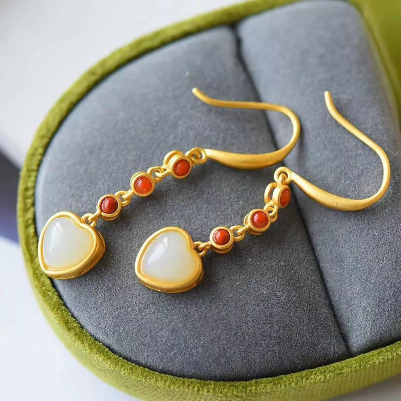 Elegant Silver Earring for Every Occasion