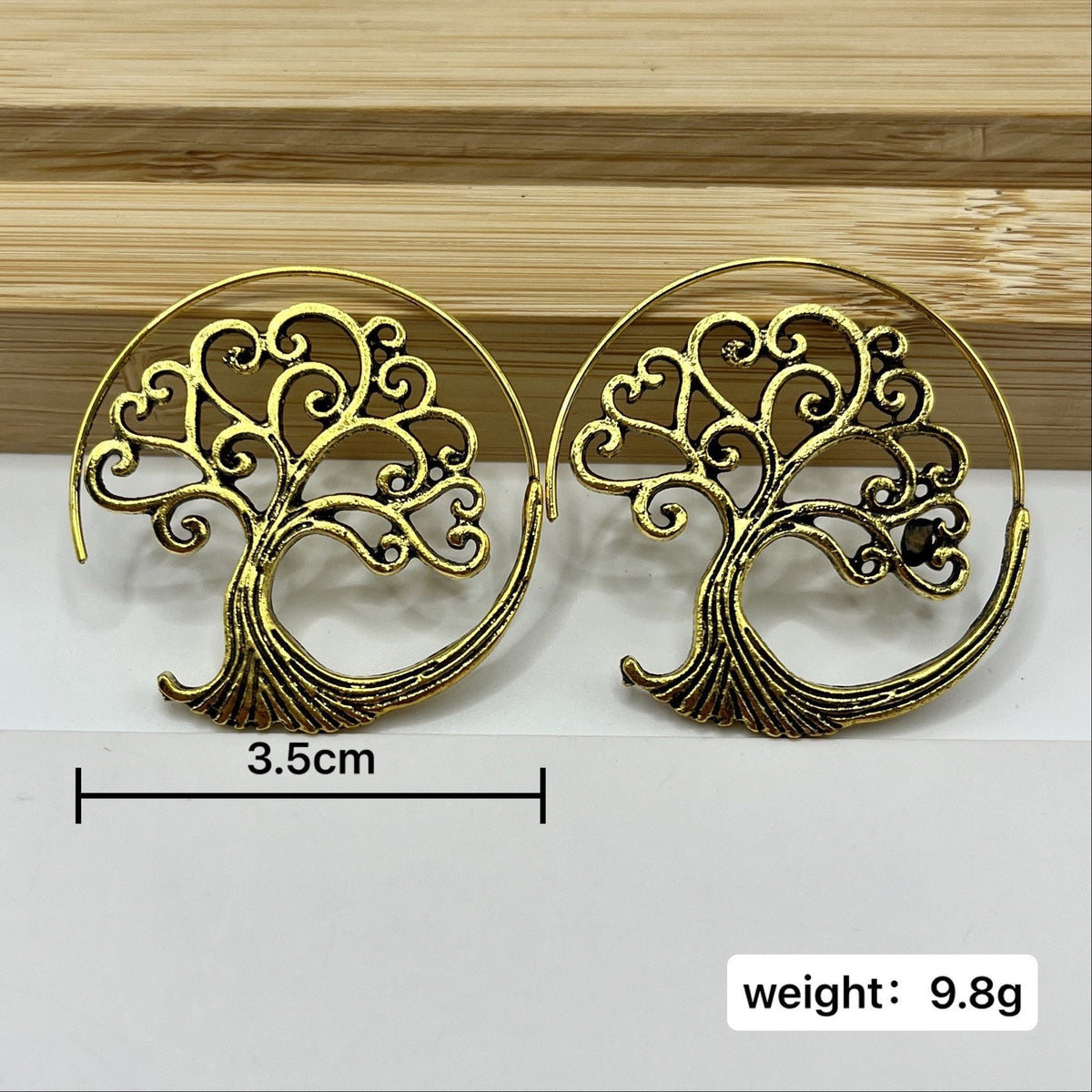 Charming Earring for Any Occasion