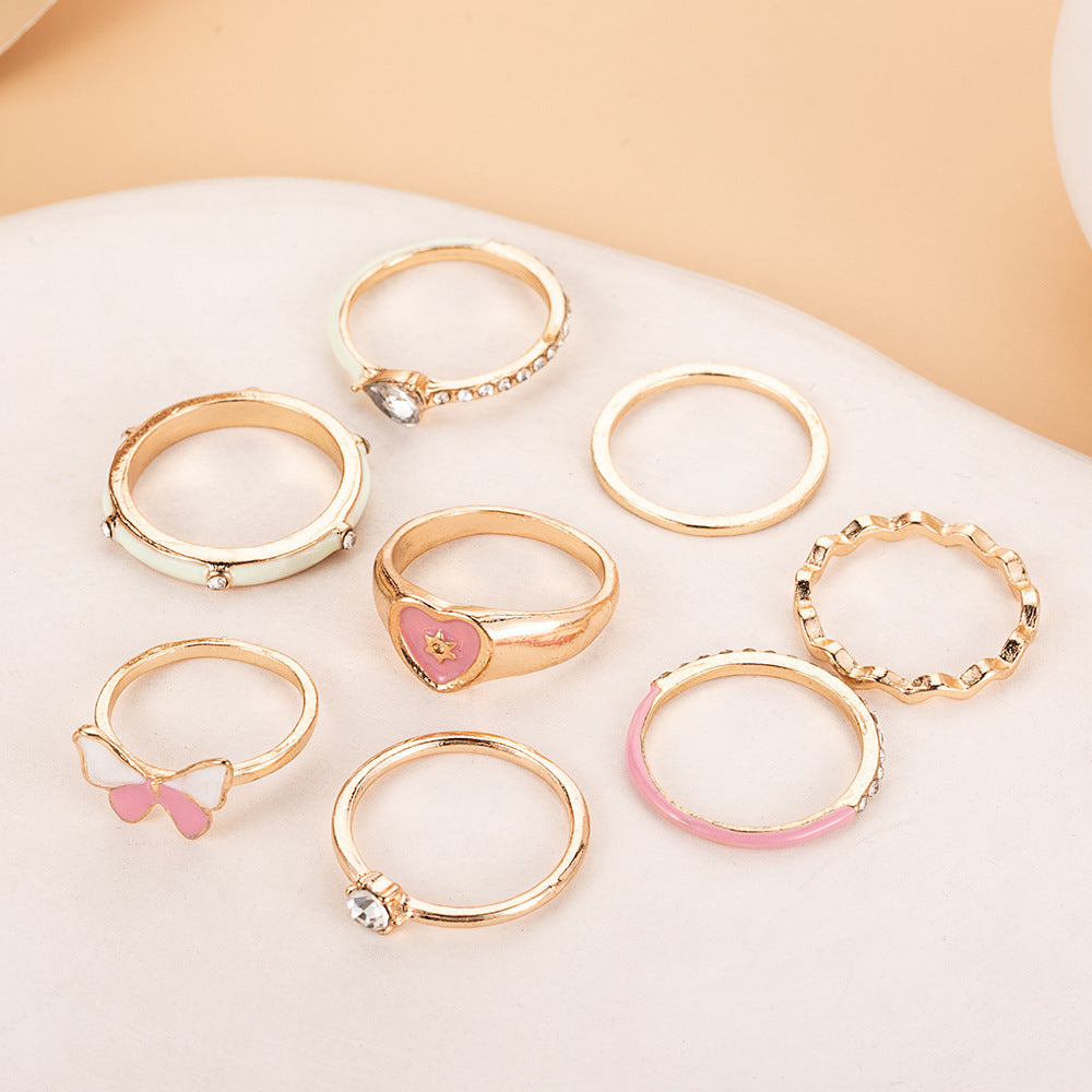 Beautiful Set with Unique Style
