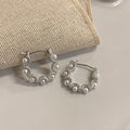 Romantic Pearl Earring for Special Moments