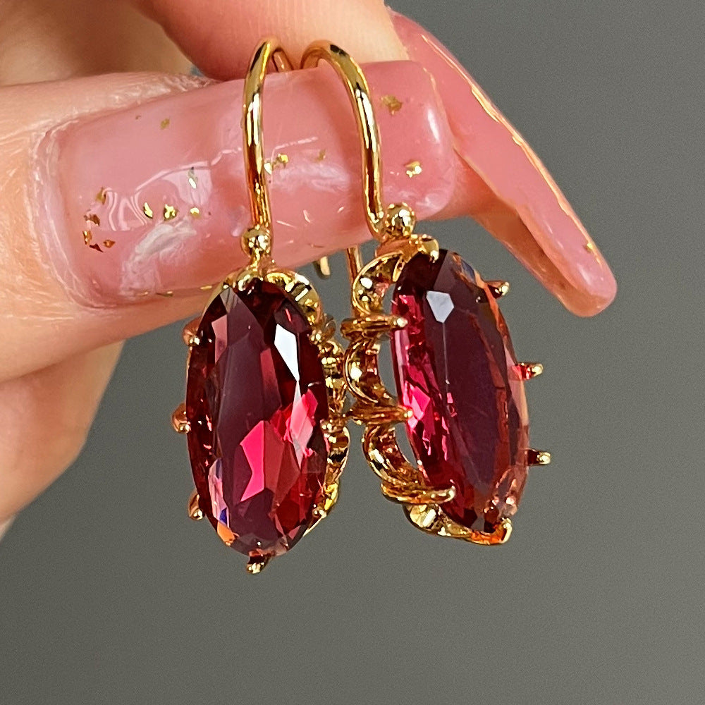 Elegant Earring for Every Occasion