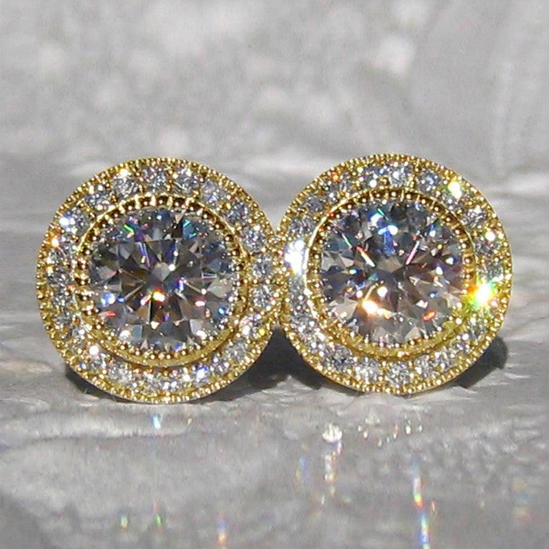 Romantic Earring for Special Moments