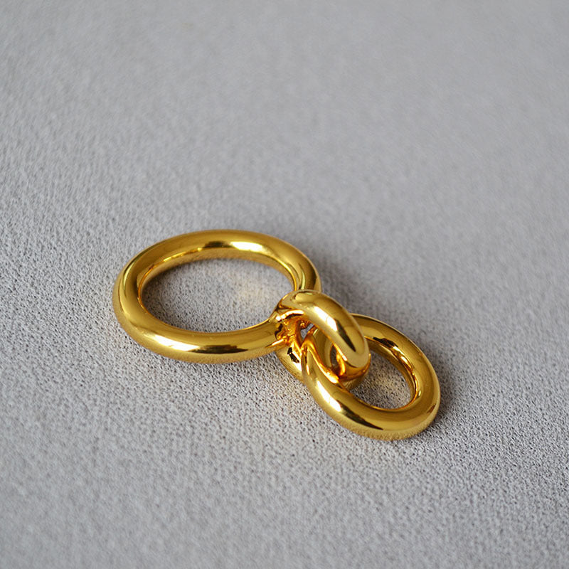 Romantic Gold Ring for Special Moments