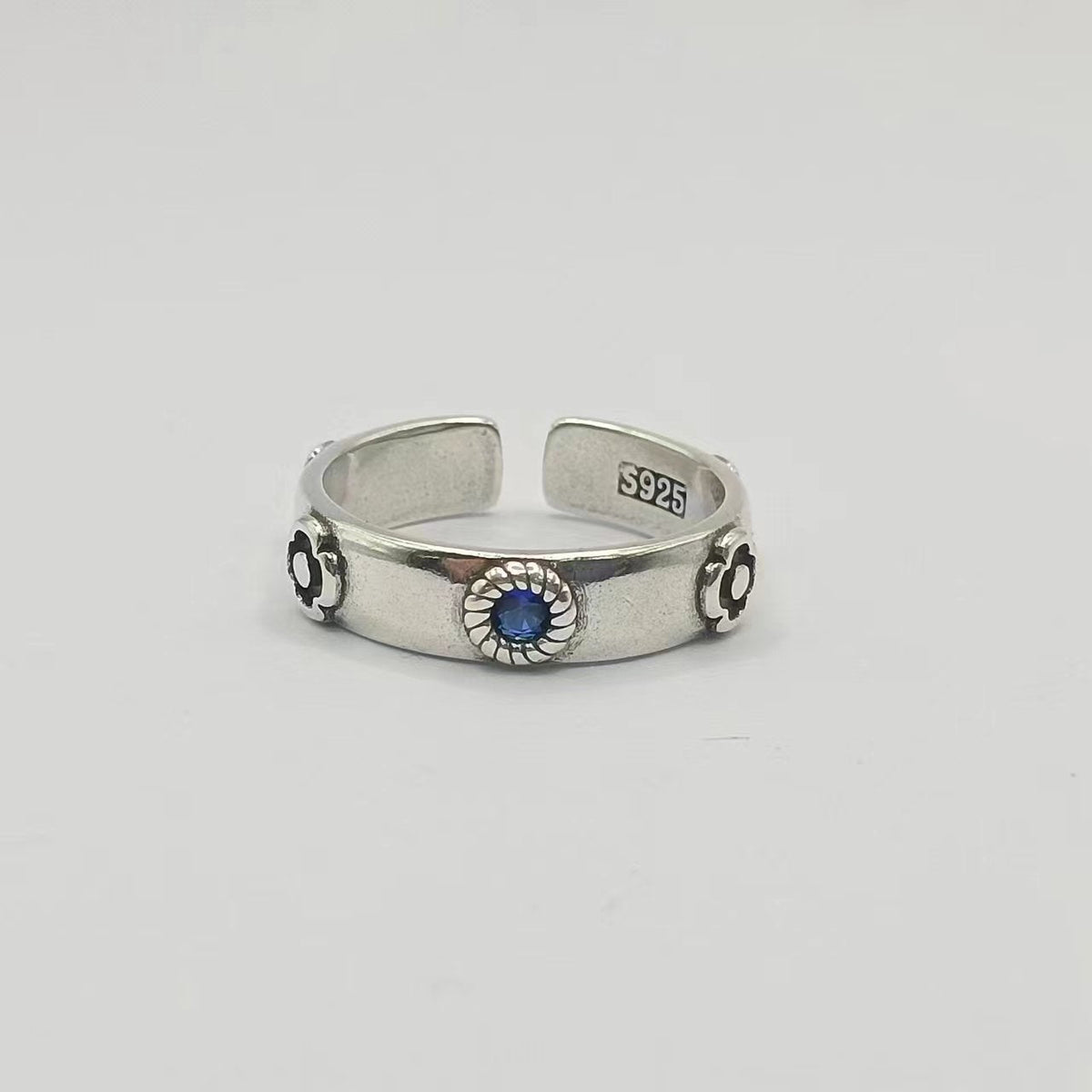 Elegant Ring for Every Occasion