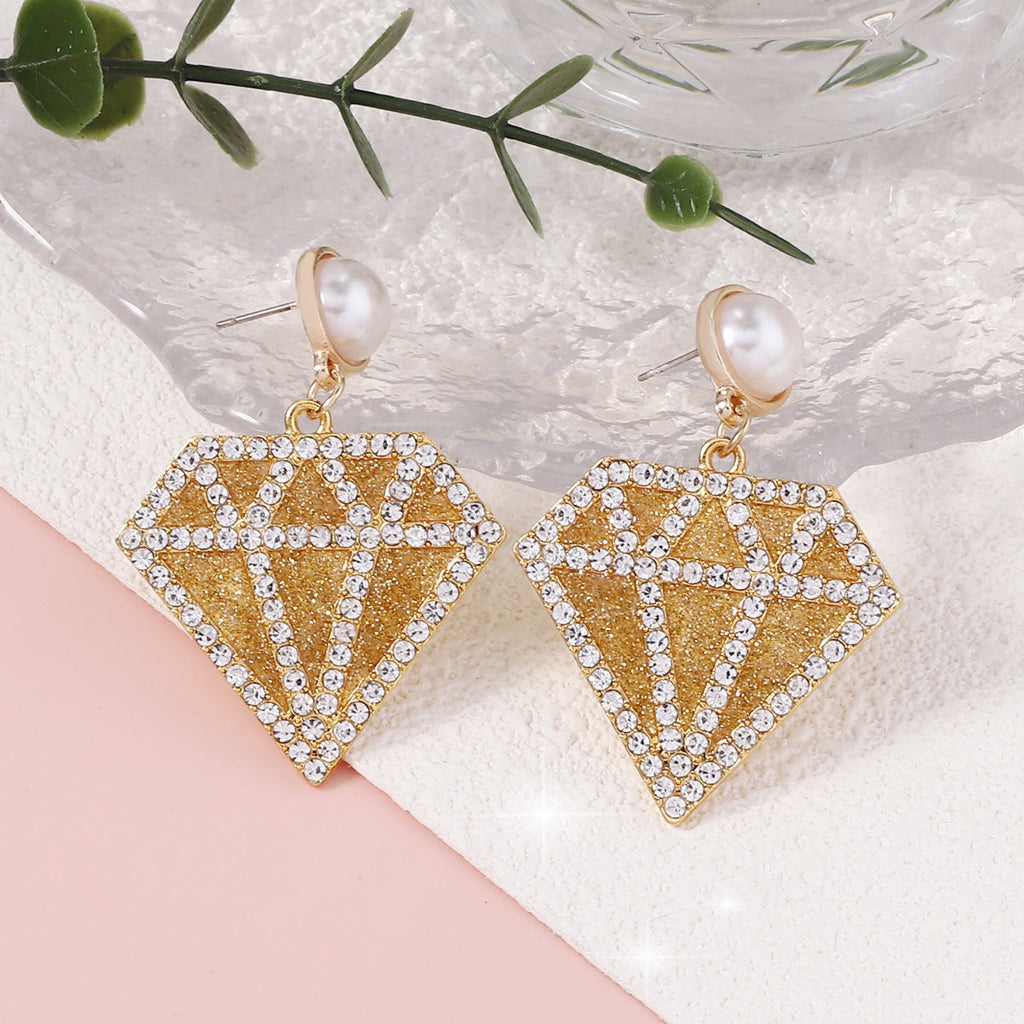 Elegant Pearl Earring for Every Occasion