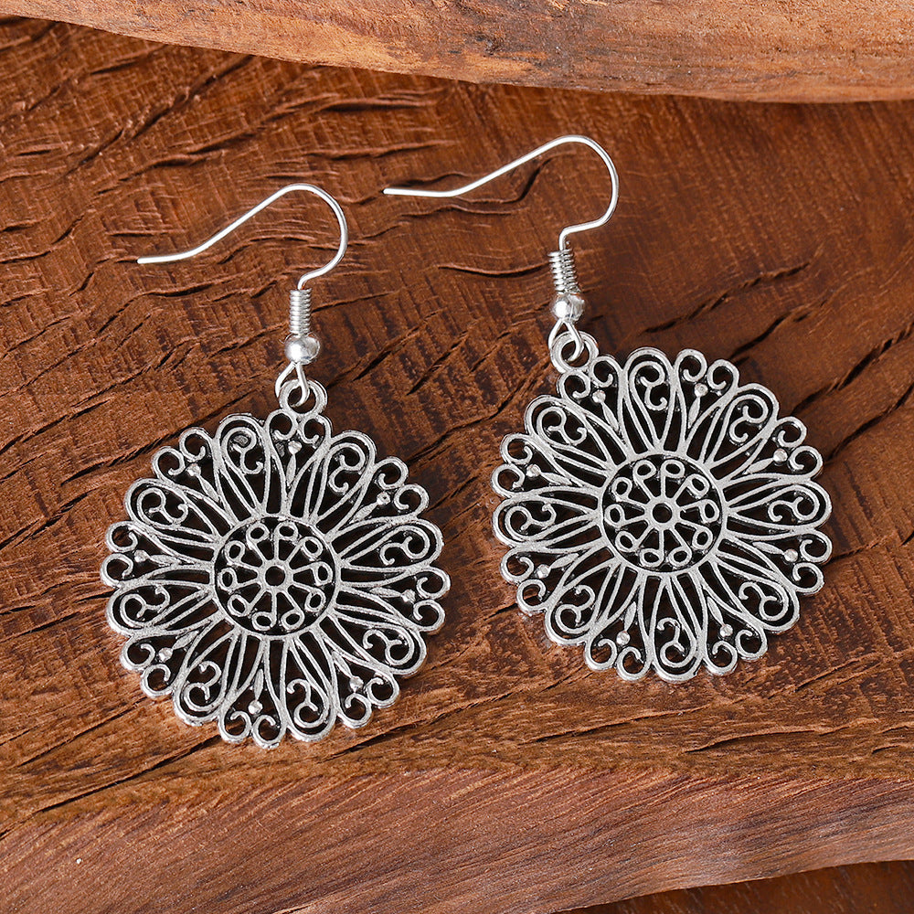 Beautiful Silver Earring with Unique Style