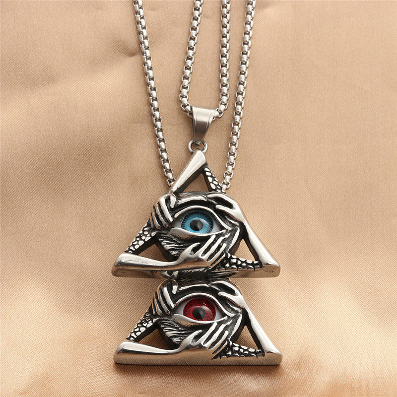 Charming Pendant for Any Occasion