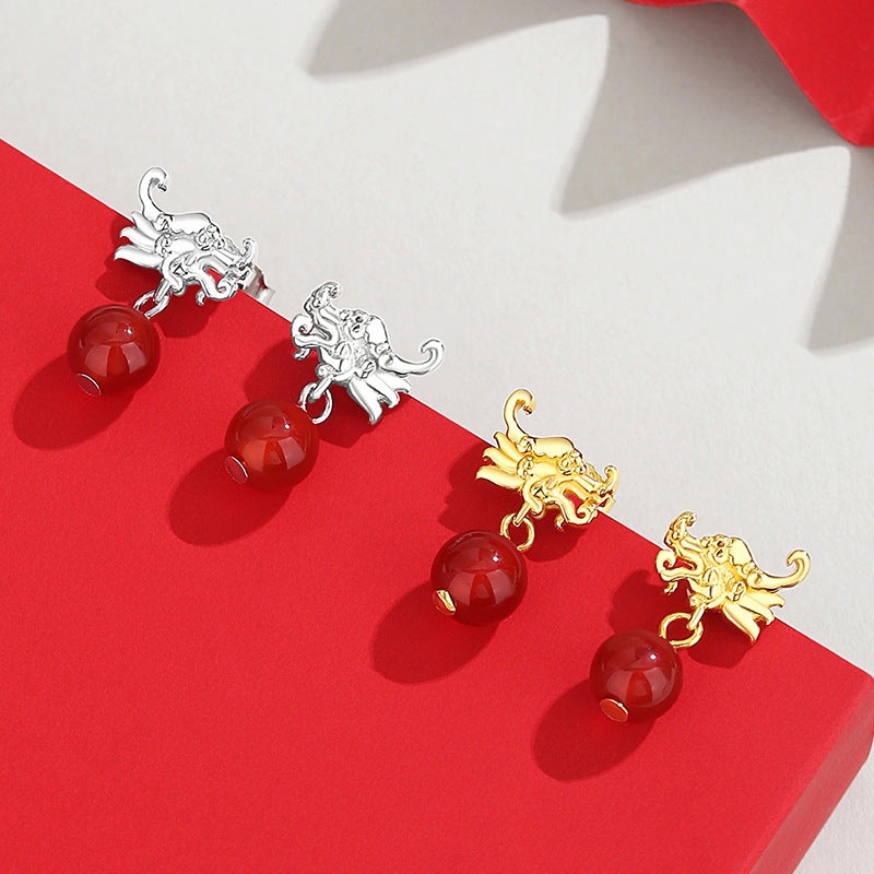 Classic Earring with Timeless Appeal
