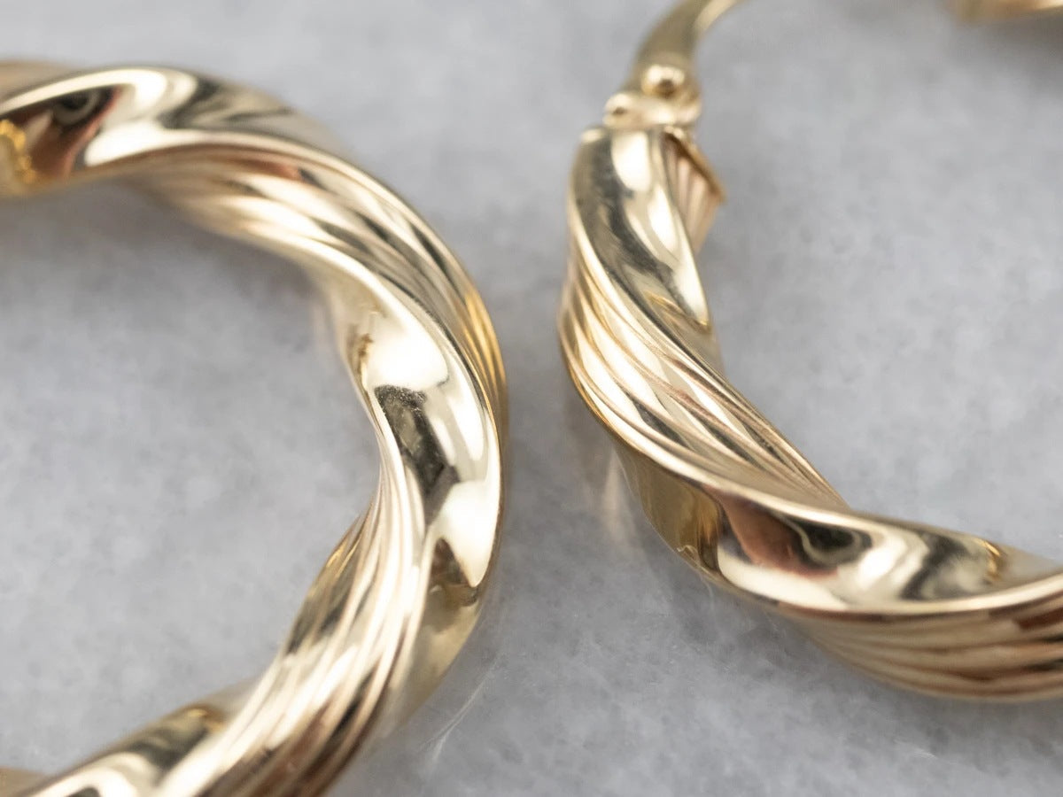 Elegant Earring for Every Occasion