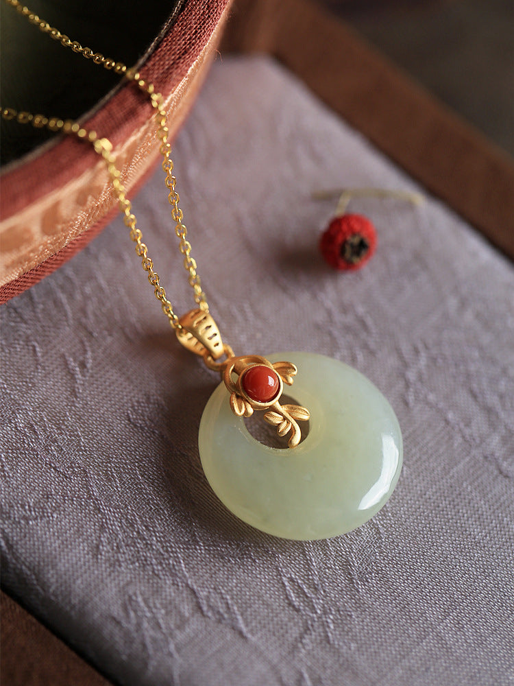 Elegant Gold Necklace for Every Occasion