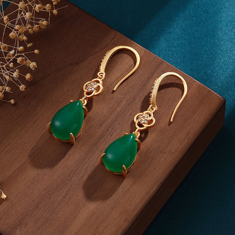 Stunning Gold Earring for Daily Wear