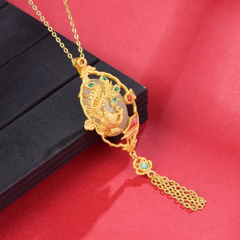 Elegant Gold Necklace for Every Occasion