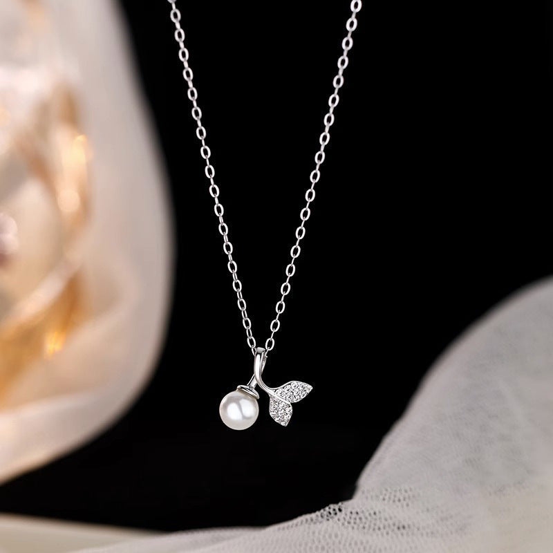 Romantic Pearl Necklace for Special Moments