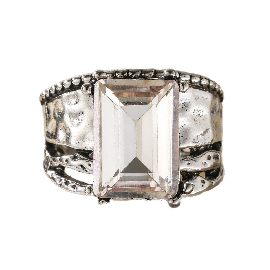 Elegant Ring for Every Occasion