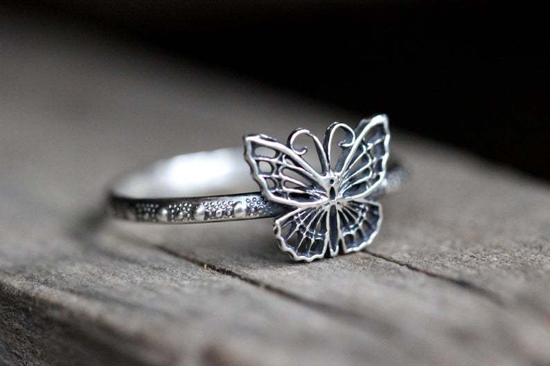 Classic Ring with Timeless Appeal