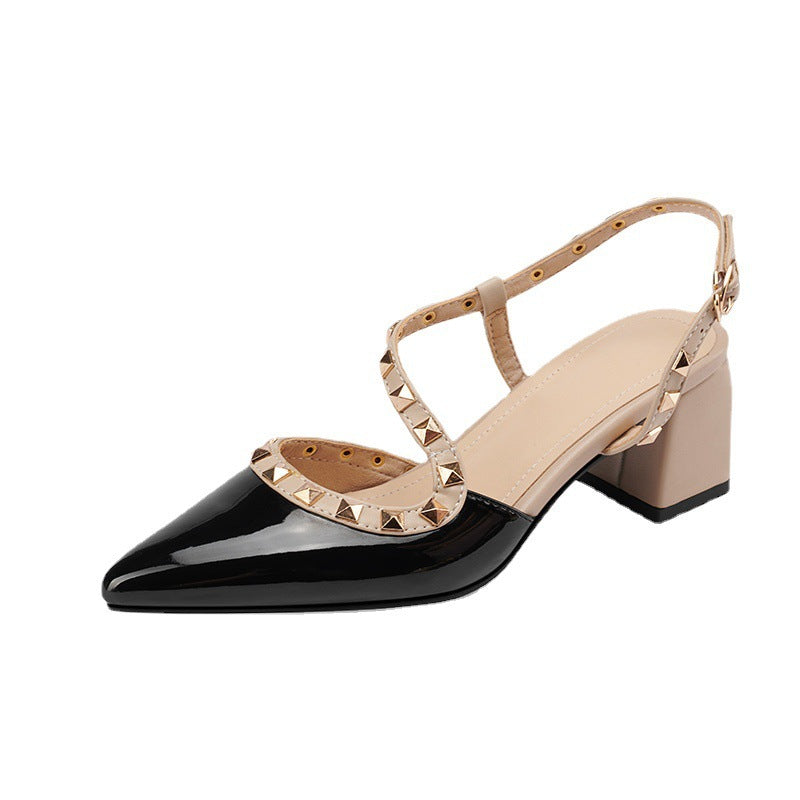 Graceful Orthopedic Sandals for Modern Look