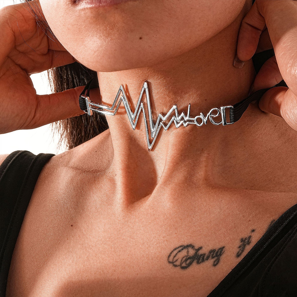 Stunning Necklace for Daily Wear