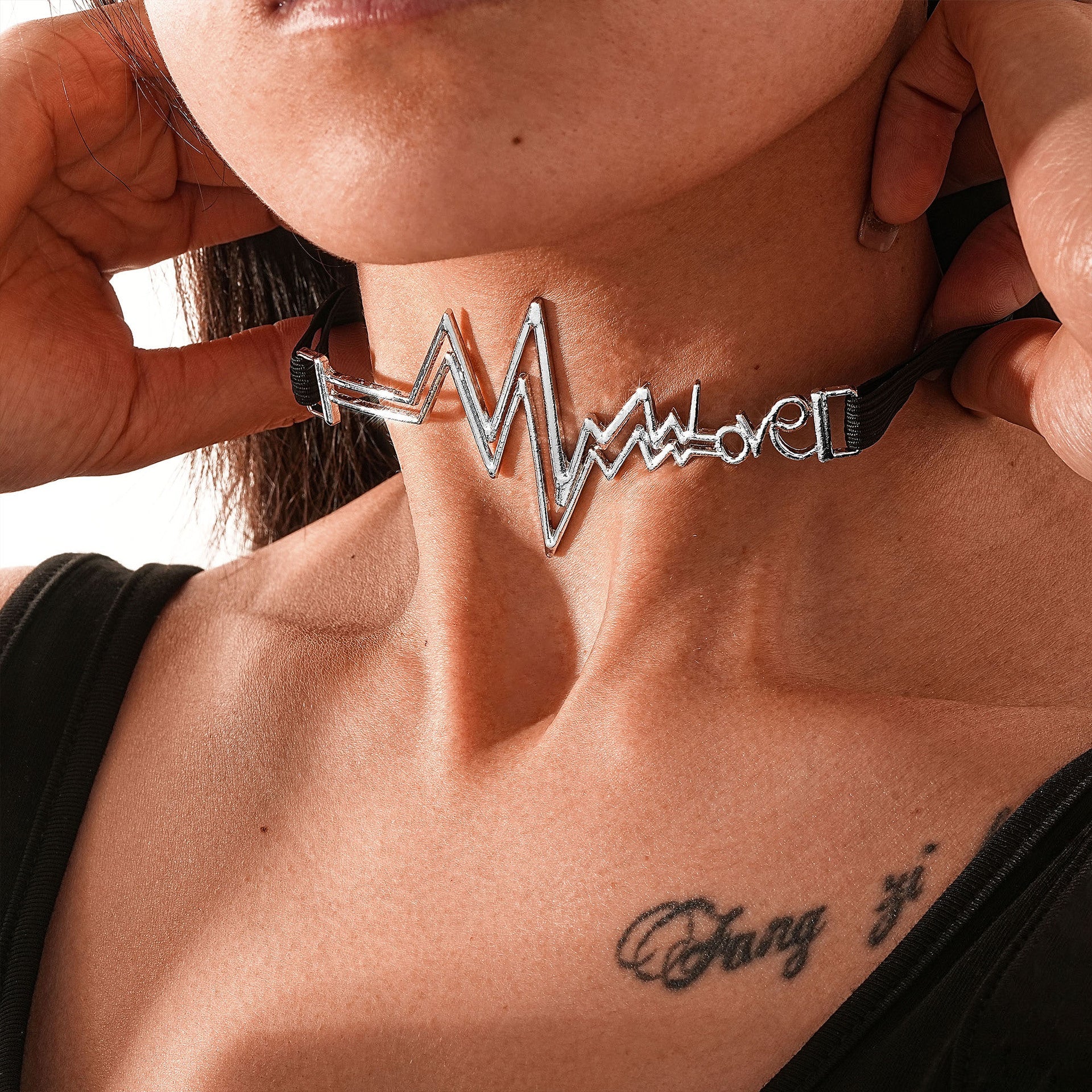 Stunning Necklace for Daily Wear