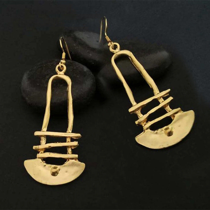 Charming Earring for Any Occasion