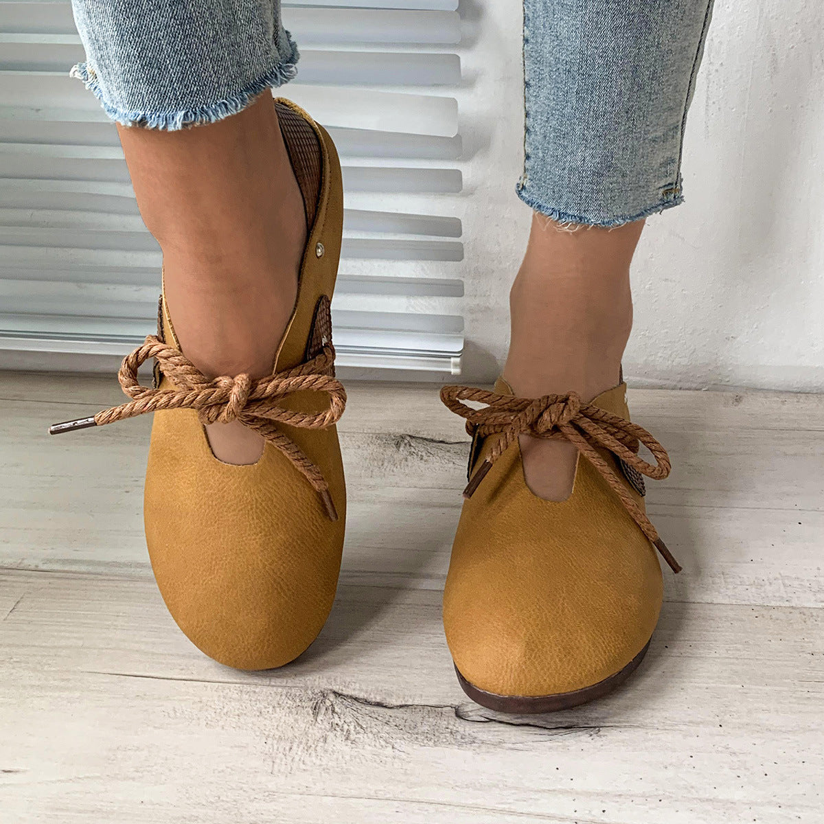 Graceful Orthopedic Shoes for Modern Look