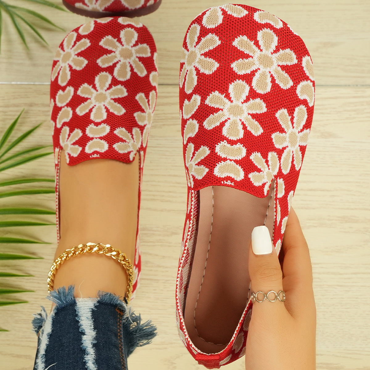 Chic Orthopedic Shoes with Unique Design