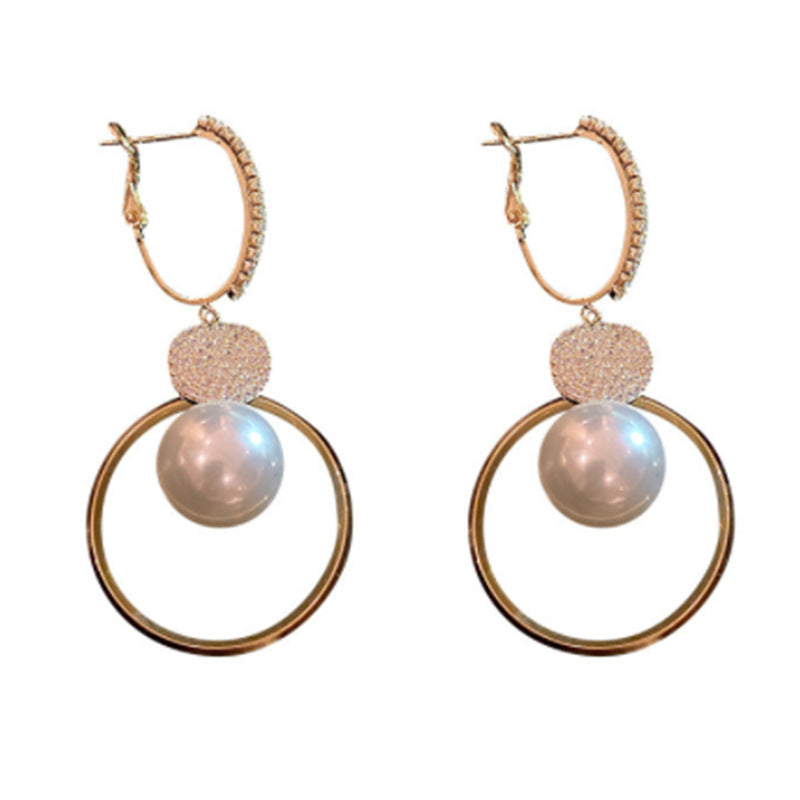 Romantic Silver Earring for Special Moments