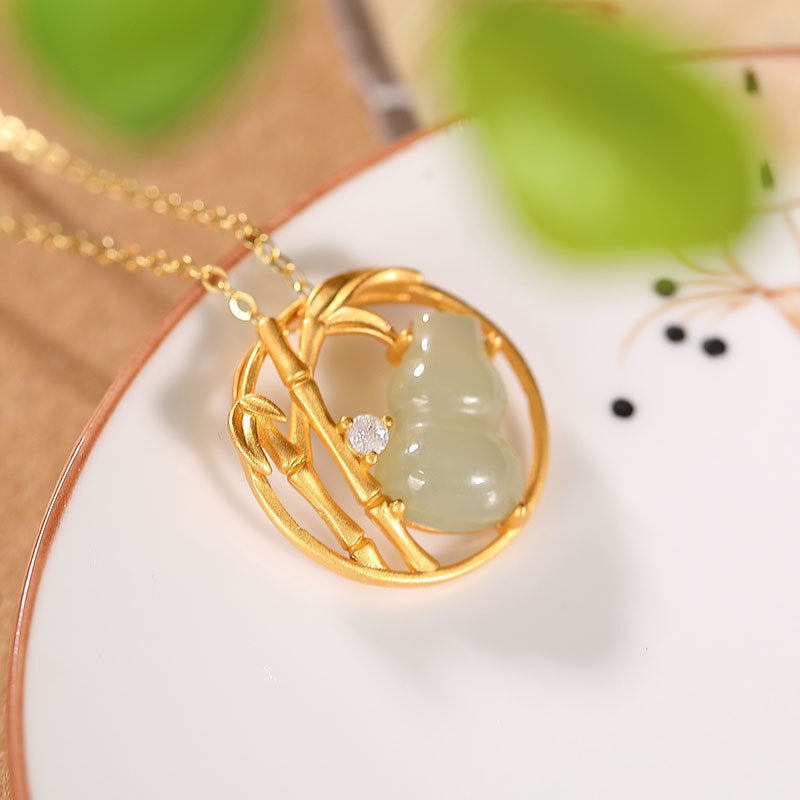 Romantic Gold Pendant for Special Moments