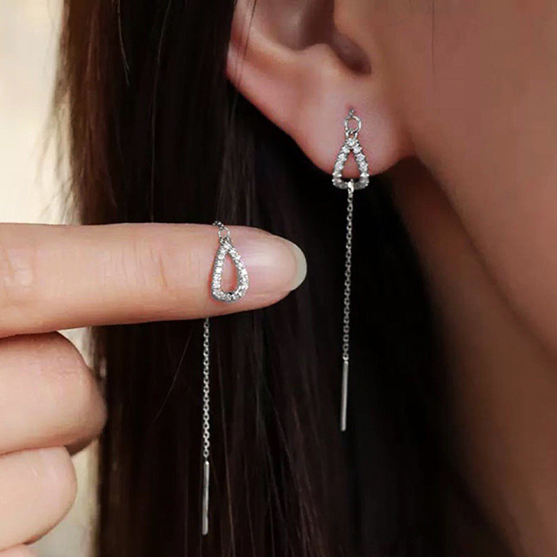Charming Earring for Any Occasion