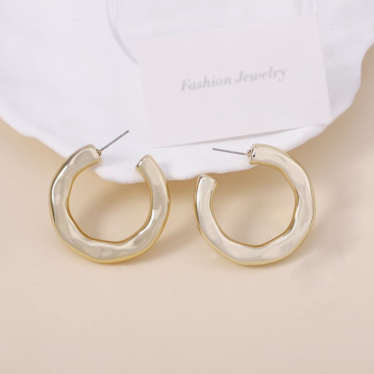 Stunning Earring for Daily Wear