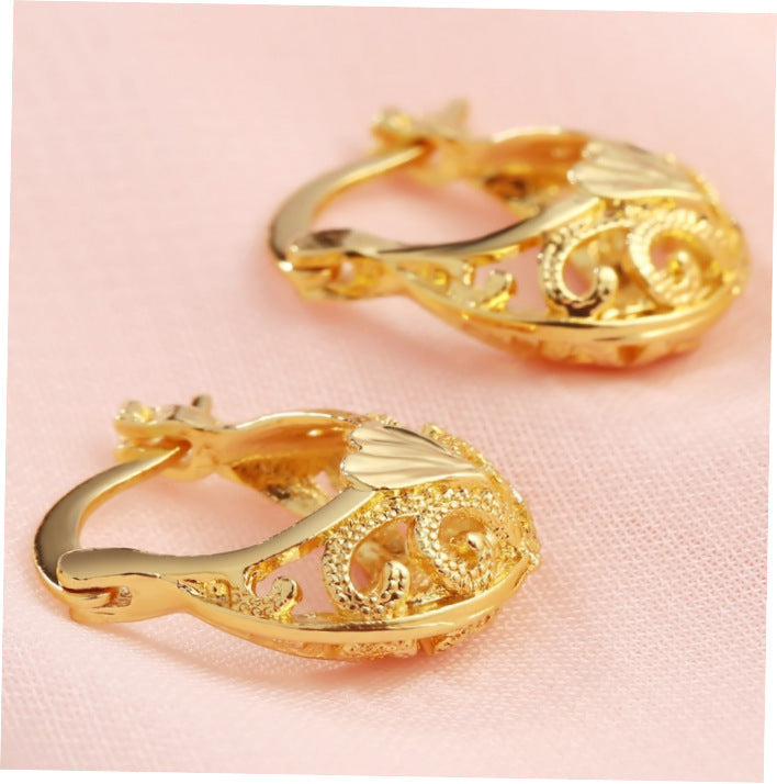 Classic Earring with Timeless Appeal