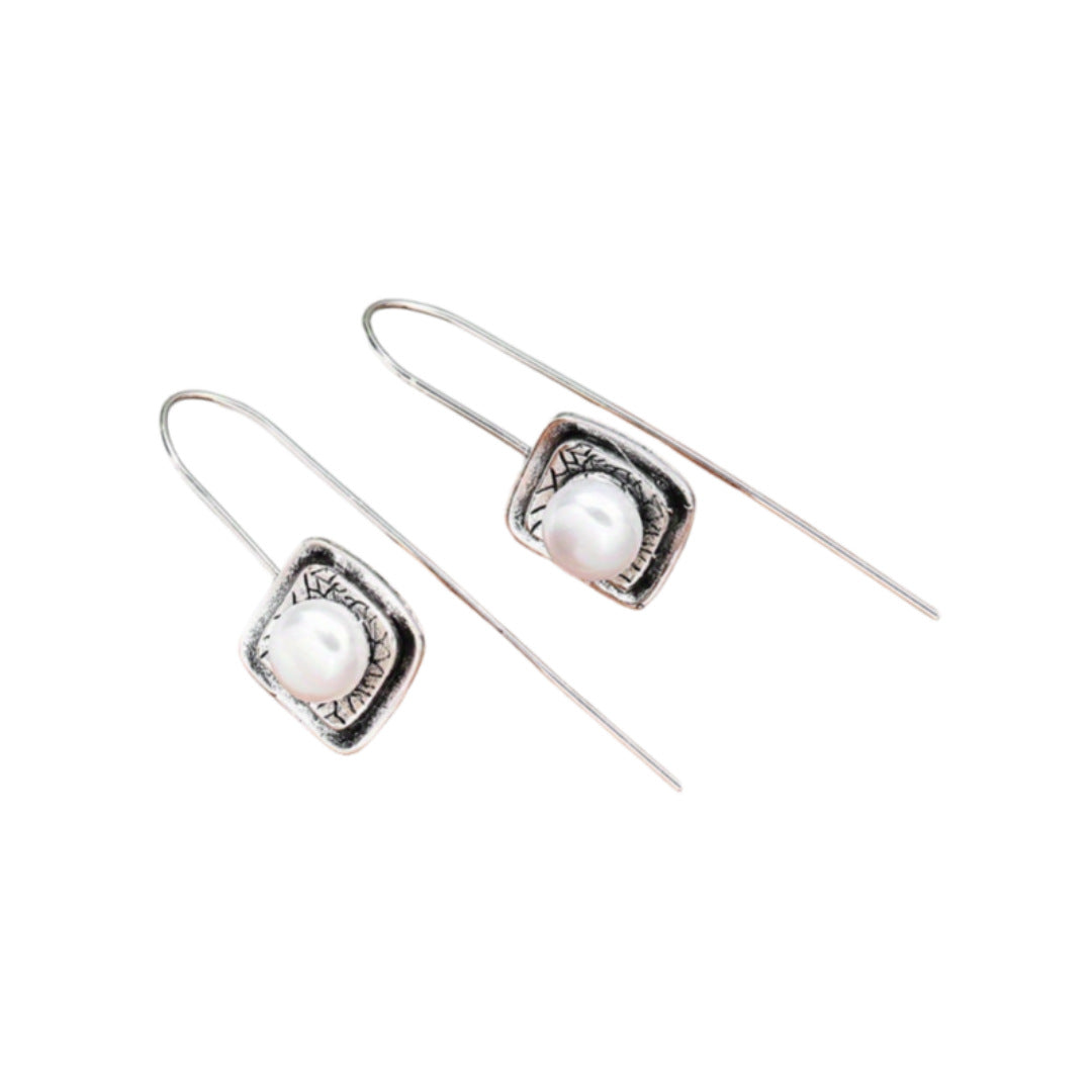 Vintage Handmade Pearl Earring