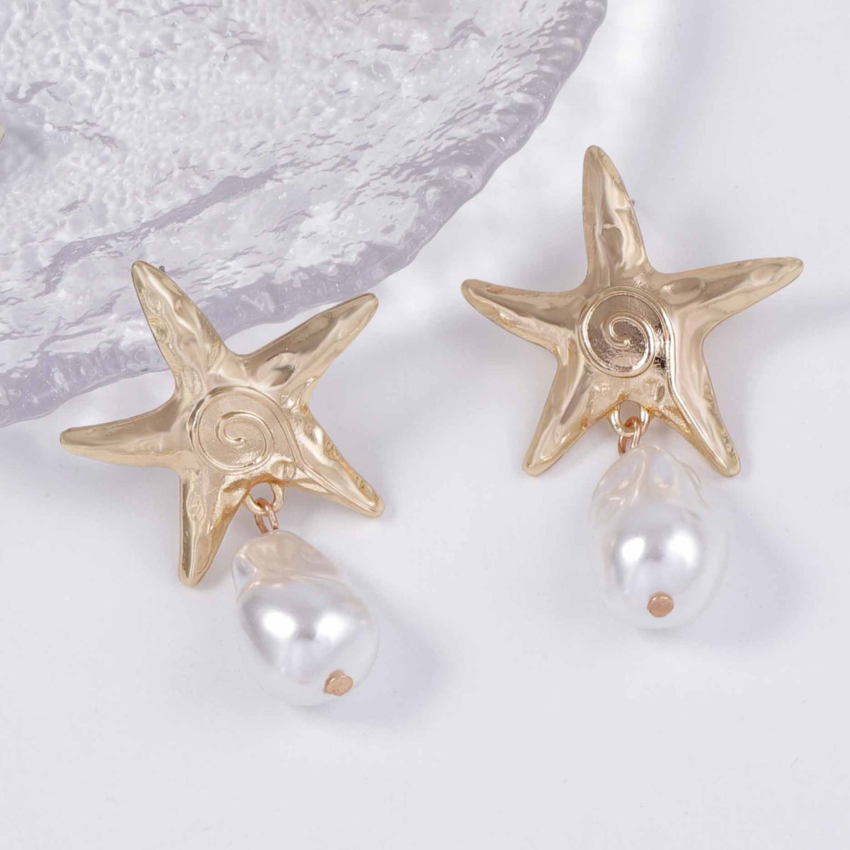 Romantic Pearl Earring for Special Moments
