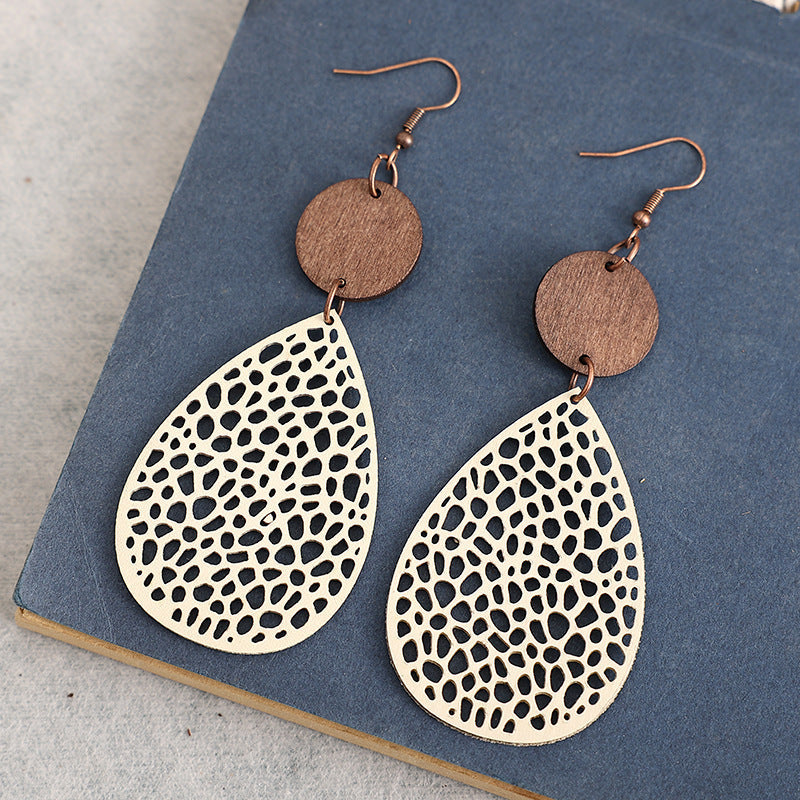 Classic Earring with Timeless Appeal