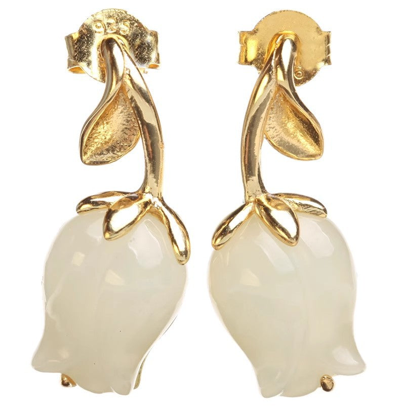 Elegant Silver Earring for Every Occasion