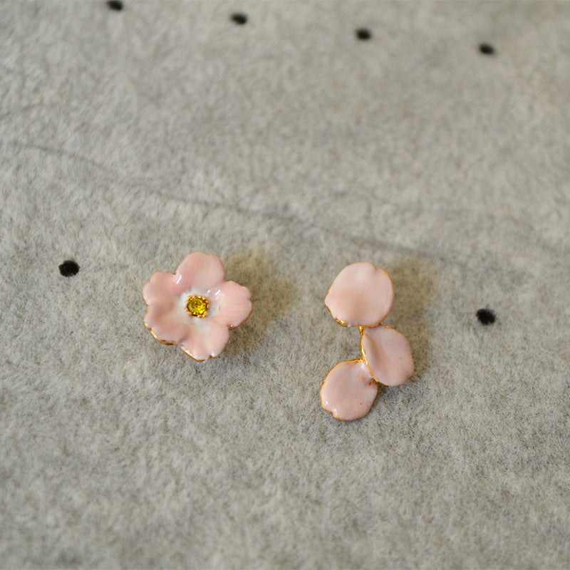 Vintage Handmade Silver Earring