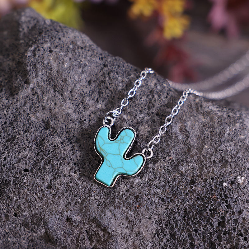 Classic Pendant with Timeless Appeal