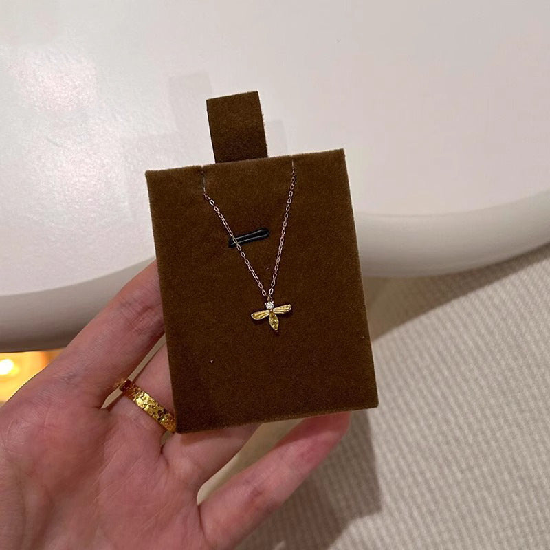 Charming Piece for Any Occasion