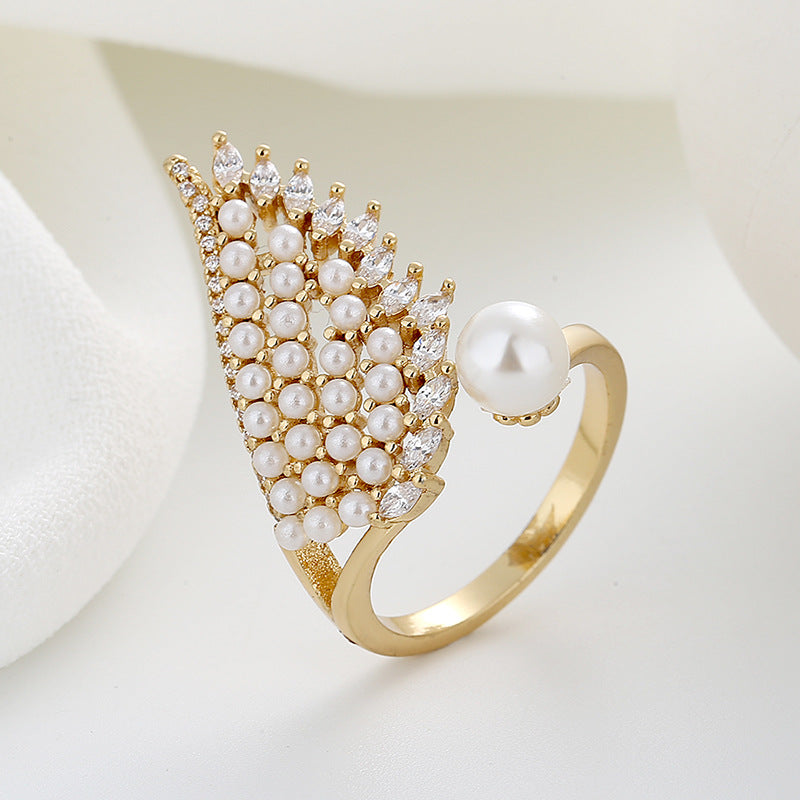 Classic Pearl Ring with Timeless Appeal
