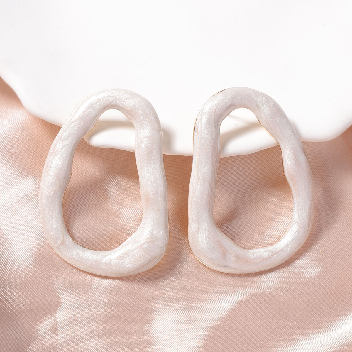 Romantic Earring for Special Moments