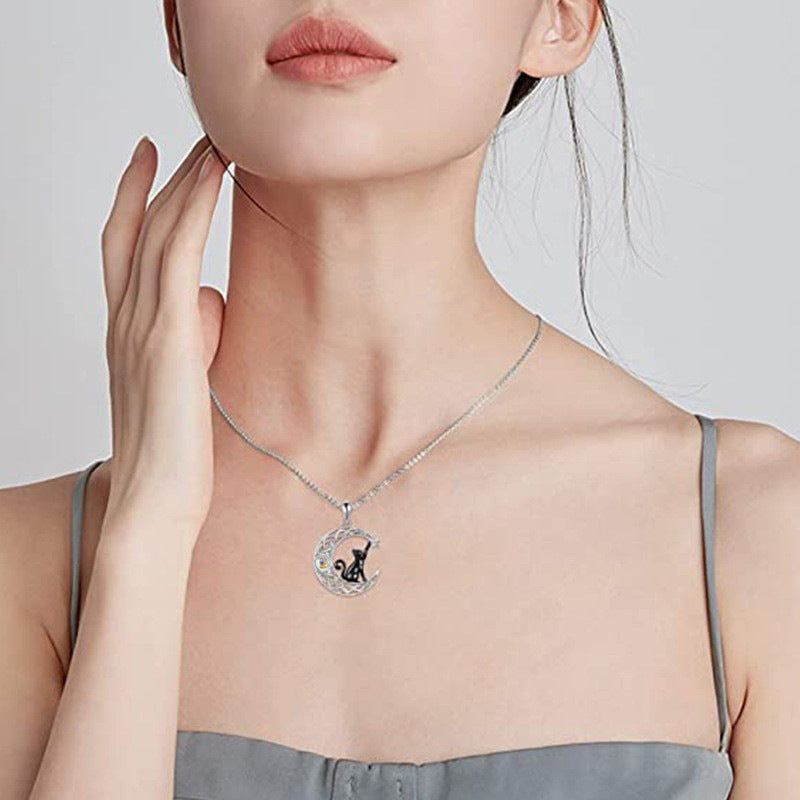Stunning Necklace for Daily Wear