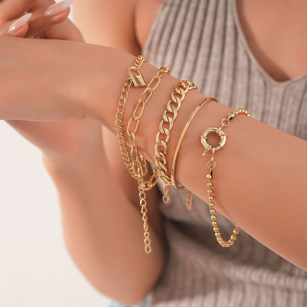 Classic Set with Timeless Appeal