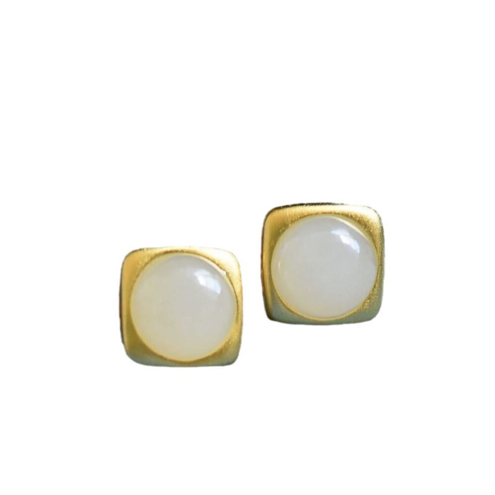 Classic Silver Piece with Timeless Appeal