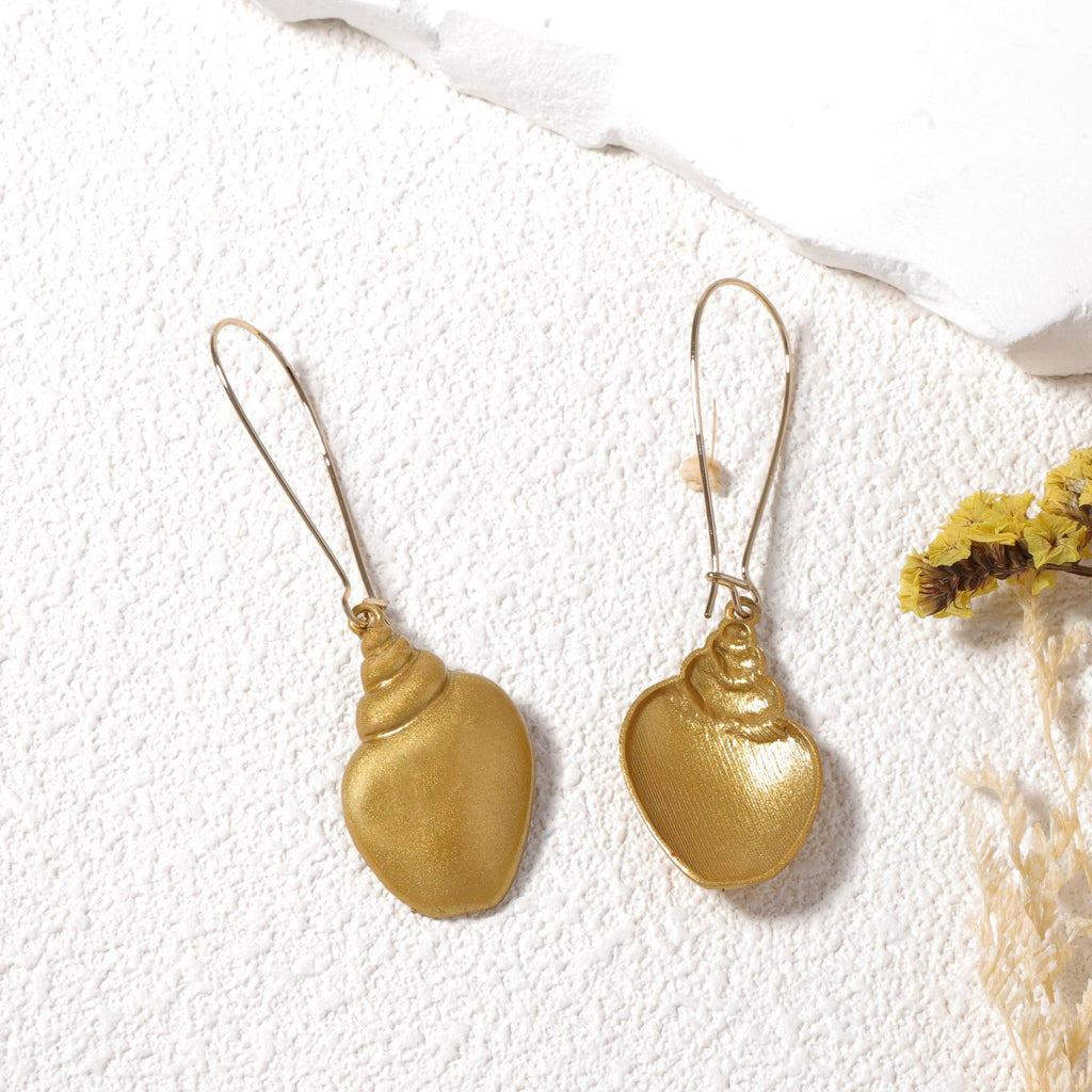 Delicate Artisan Gold Earring