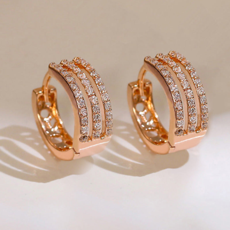 Charming Earring for Any Occasion