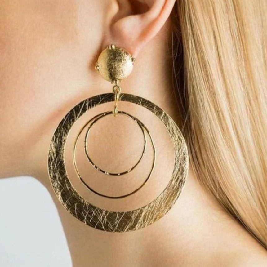Classic Earring with Timeless Appeal